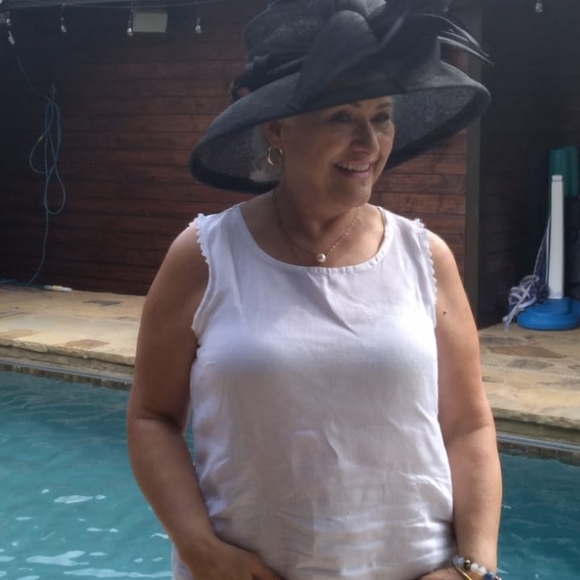 Meet your Posher, Clara - Picture 1 of 1